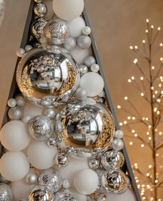 Bauble Tree